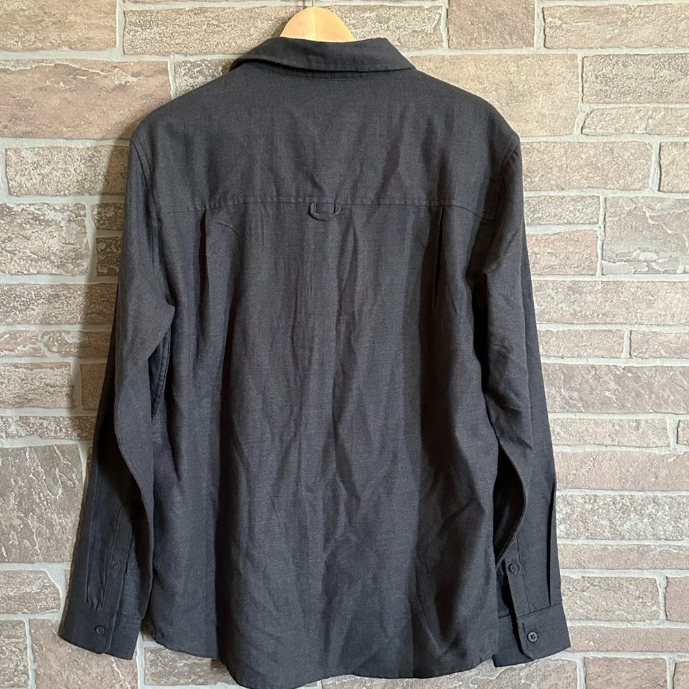 Hurley Men's Brushed Flannel Long Sleeve Button Up Shirt - Picture 5 of 6